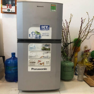 Thanh lý tủ lạnh Panasonic 152 lít NR-BA178PSV1