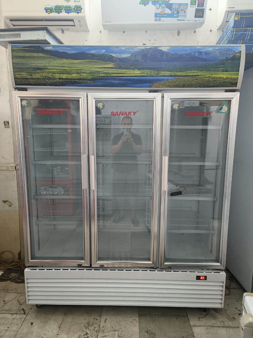 Tủ mát Sanaky 3 cánh